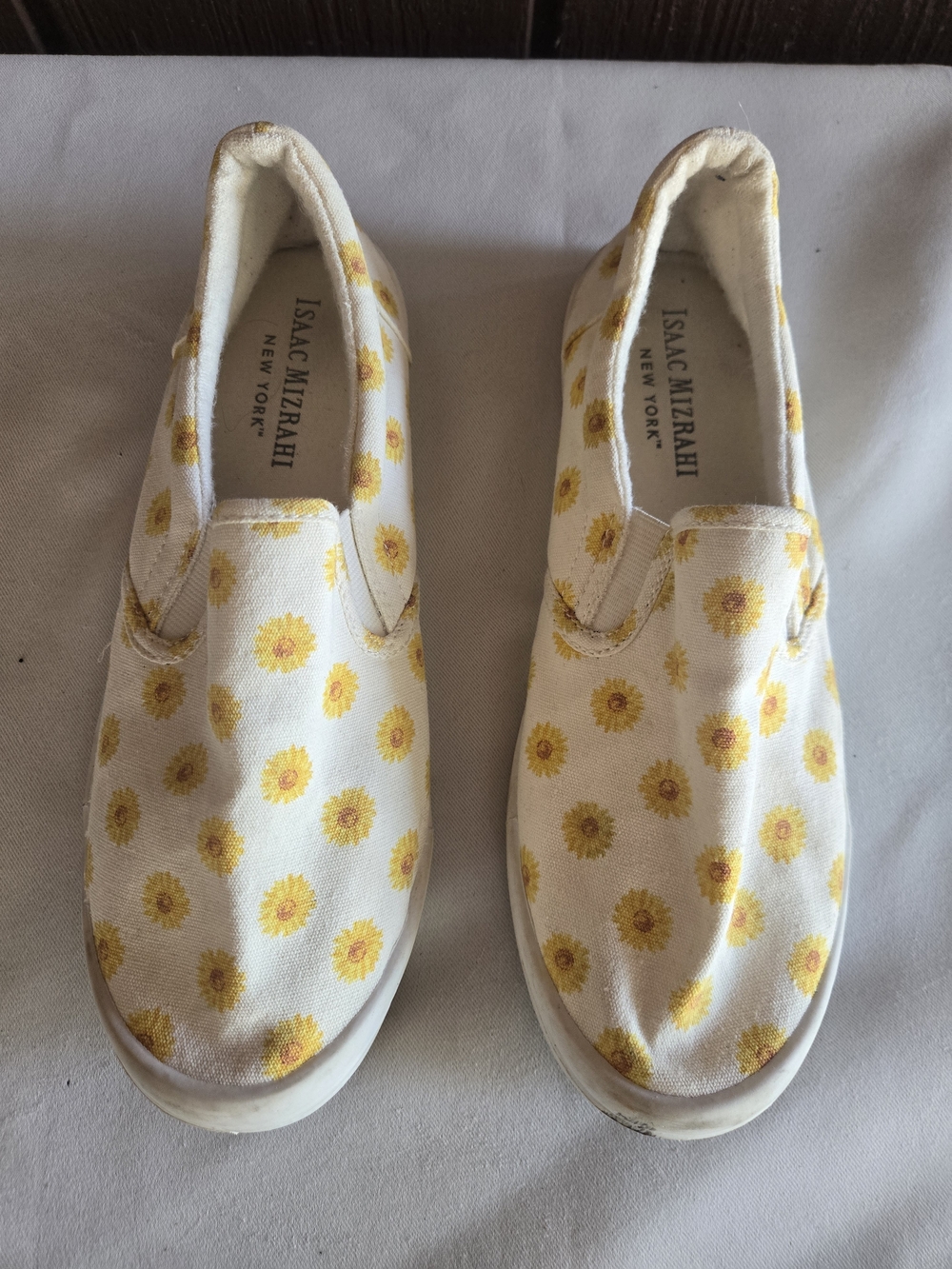 Isaac Mizrahi White Canvas Slip-On Sneakers with Yellow Floral Print, 8.5